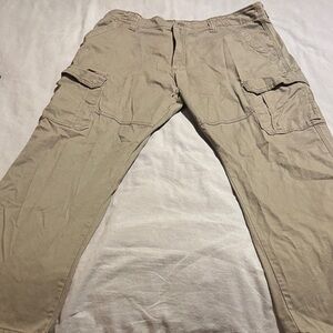Men's Wrangler Cargo Pants in Light Khaki - Relaxed Utility Fit SZ 36x30